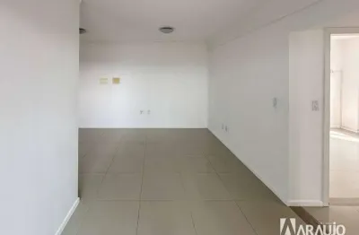Apartamento com 2 dormitórios no bairro são vicente em itajaí