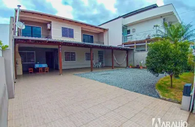 Sobrado com 5 dormitórios à venda no bairro são vicente em itajaí