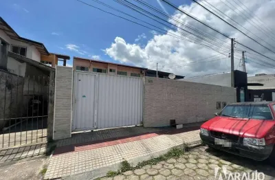 Casa com piscina e 2 suítes + 1 dormitório no bairro são judas em itajaí
