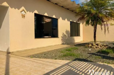 Casa com 2 dormitórios no bairro são judas em itajaí