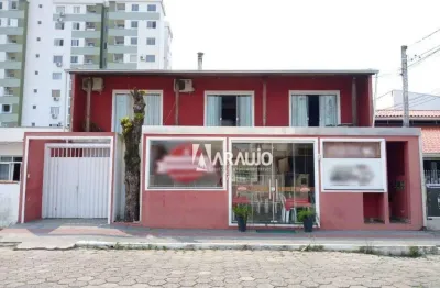Casa 1 suíte e 1 dormitório no bairro são vicente em itajaí
