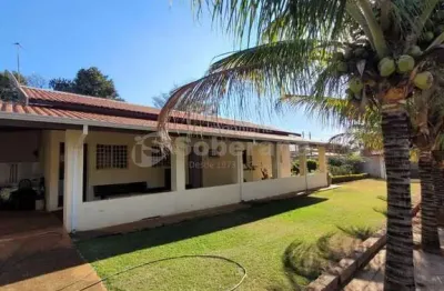 Chácara / sítio com 2 quartos para alugar no recanto dos dourados, campinas , 89 m2 por r$ 3.300