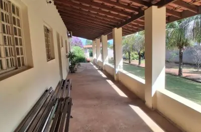 Chácara / sítio com 2 quartos para alugar no Recanto dos Dourados, Campinas , 89 m2 por R$ 3.000