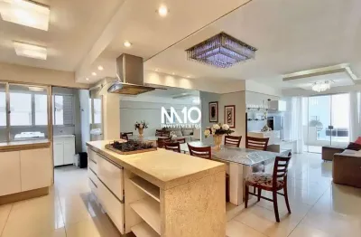 Apartamento à venda de 3 dormitórios frente mar no edifício saint tropez