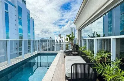 Cobertura duplex com piscina privativa - mobiliada, decorada e equipada.