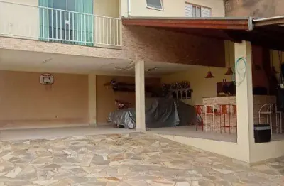 Casa à venda no bairro jardim carlos lourenço em campinas