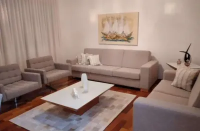 Casa à venda em poços de caldas, parque san carlo, com 6 quartos, com 545.46 m²