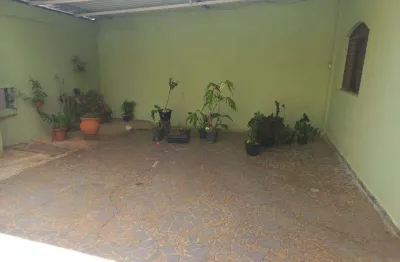 Casa com 3 quartos à venda na Rua Dom Pedro II, 112, Vila Bressani, Paulínia