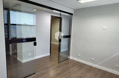 Sala comercial com 4 salas para alugar na Rua Barão de Jaguara, 655, Centro, Campinas
