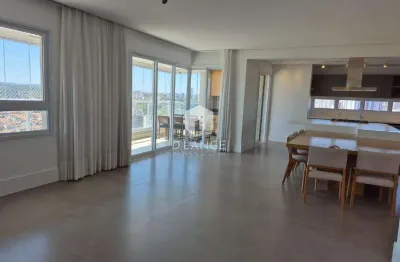 Apartamento com 3 quartos para alugar na Rua Santo Antônio, 345, Cambuí, Campinas