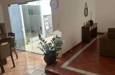 Casa com 4 quartos para alugar no Jardim São Rafael, Campinas 