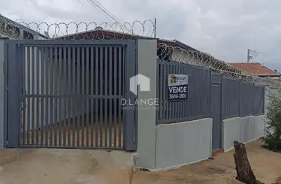 Casa à venda no bairro Vila José Paulino Nogueira em Paulínia