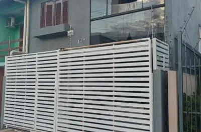 Casa com 2 quartos à venda na Rua Desembargador Dantas, 136, Centro, Sapucaia do Sul
