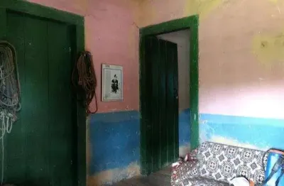 Fazenda com 2 salas à venda no Centro, Mateus Leme 