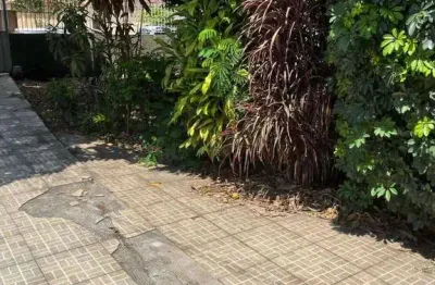 Terreno à venda no Angola, Betim 