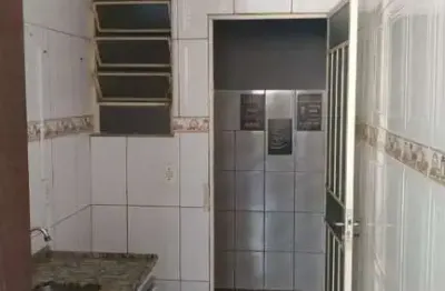 Casa 2 quartos condomínio fechado bairro paulo camilo