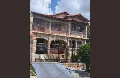 Casa com 7 quartos à venda no Alvorada, Contagem 