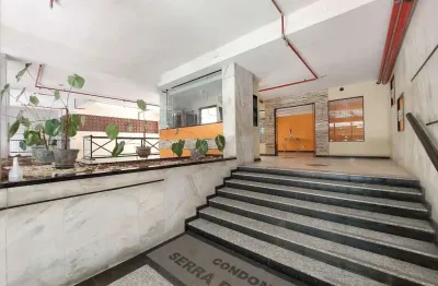 Imperdível.! ótimo apartamento na quadra praia, sol da manhã, em local seguro, em rua arborizada, em frente pão & etc.