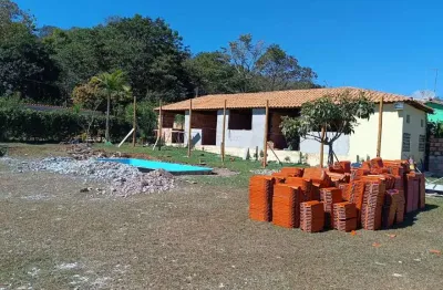 Sítio à venda em esmeraldas mg 1.500m² com estrutura de lazer e grande potencial
