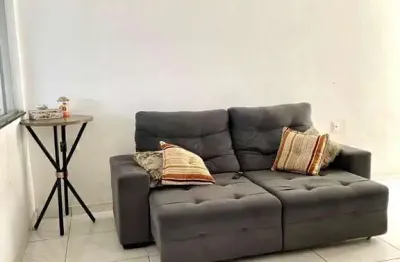 Excelente casa de 03 quartos e suite com 03 vagas no jardim casa branca