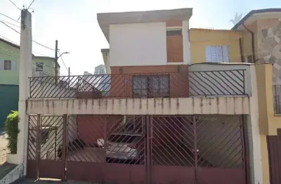 Oportunidade! sobrado com 3 dormitórios (2 suítes), 3 vagas e terraço – 219m² – próx. av. queiroz filho