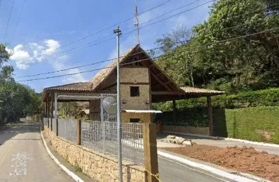 Casa em condomínio de 650m² no bairro serra da cantareira em mairiporã/sp