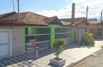 Casa de 31m² no bairro balneário maracanã em praia grande/sp
