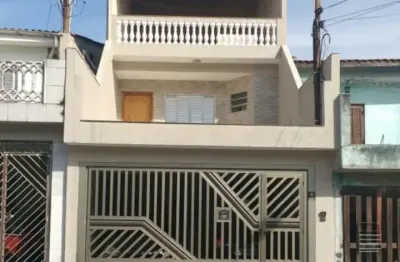 Sobrado a venda com 248m² construídos no bairro montanhão em são bernardo do campo/sp
