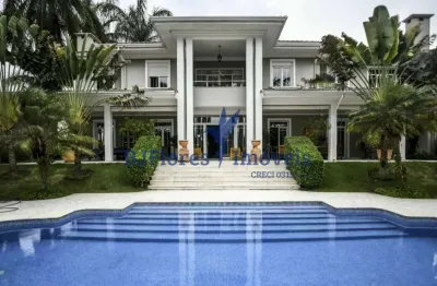 Casa em Condomínio com 1.000m² á venda no bairro Jardim Torino em Cotia/SP