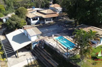 Excelente sítio com área de lazer completa – apenas 8 km de divinópolis/mg