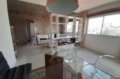 Apartamento c/ 120 metros, 2 suítes e 3 vagas. Todo decorado de excelente bom gosto.