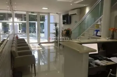 Casa à venda na Rua Bom Pastor, --, Ipiranga, São Paulo