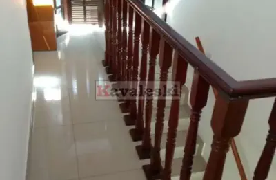 Sobrado com 5 dormitórios 1 suite 2 vagas - quintal  òtima localização