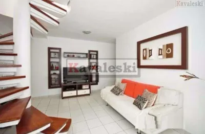 Ótima cobertura duplex ,entre os metros sao judas e conceicao