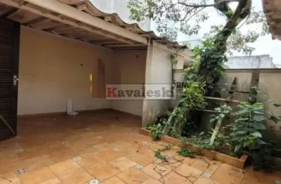 Sobrado sacoma - jd sta cruz, 3 quartos e 2 vagas....