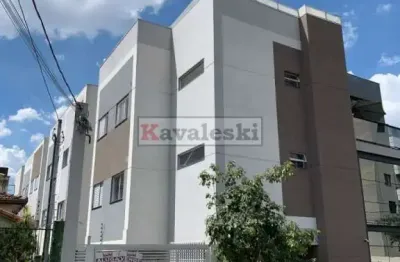 Apartamento com 2 quartos e 1 banheiro à venda, 45 m²
