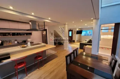 Casa em condomínio fechado com 4 quartos à venda na Rua Robertson, --, Cambuci, São Paulo