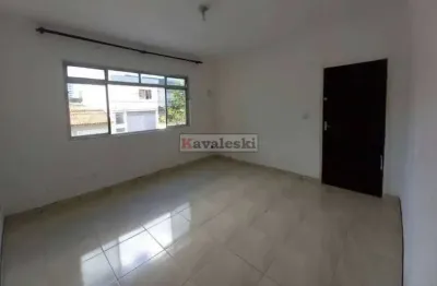 *  casa térrea assobrada jardim maria estela ....ao lado de todo o comércio .