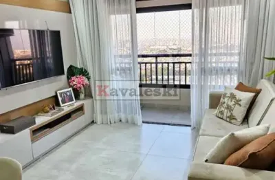 Apartamento 90 m²,  3 dormitórios ,ar condicionado em todos comodos.