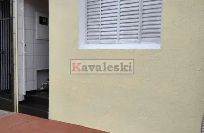 Casa térrea de vila fechada- 2 dormitórios 1 suite 2 wcs 1 vaga - oportunidade