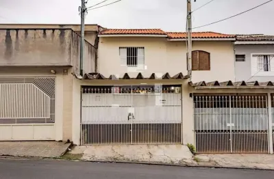Excelente sobrado com 3 dormitórios , quintal / terraço - 1 vaga de garagem - doc 100%