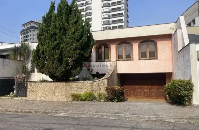 Atenção ! sobrado  vila fechada no jardim da saúde- 3 dorms  2 suites 6 vagas- quintal com piscina