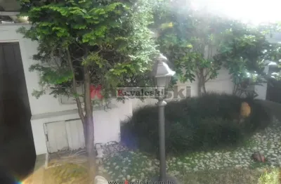 > casa térrea ao lado da rua vergueiro e metrô alto do ipiranga !