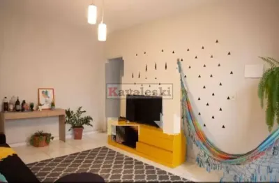 Casa térrea 2 dormitórios , quintal / edícula , 1 vaga , oportunidade - acesso aos metrôs