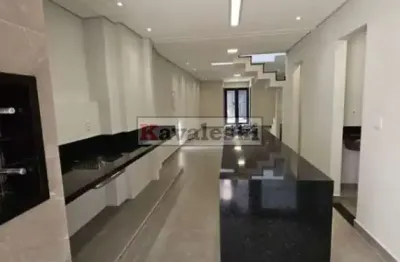 ** lindo imóvel recém reformado no bairro praça da árvore zona sul de são paulo.