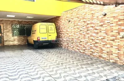 Lindo sobrado com 3 suites 5 wcs 4 vagas - quintal - imperdível