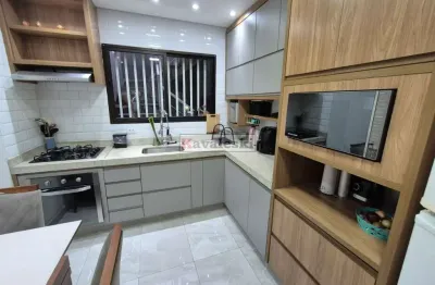 Casa com 3 quartos à venda na Rua Alabastro, --, Jardim do Estádio, Santo André