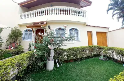Sobrado vila gumercindo  amplos dorm, sacada 3 vagas