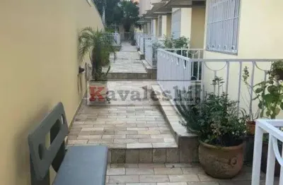 Casa em condomínio fechado com 3 quartos à venda na Rua Traituba, --, Saúde, São Paulo