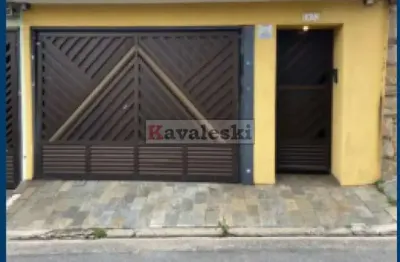 Lindo sobrado com 3 dormitórios 2 suites 3 vagas - quintal grande - terraço - acesso ao metrô